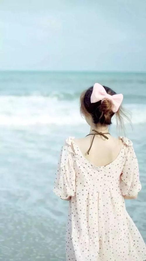 娱乐吃瓜酱背影图片女